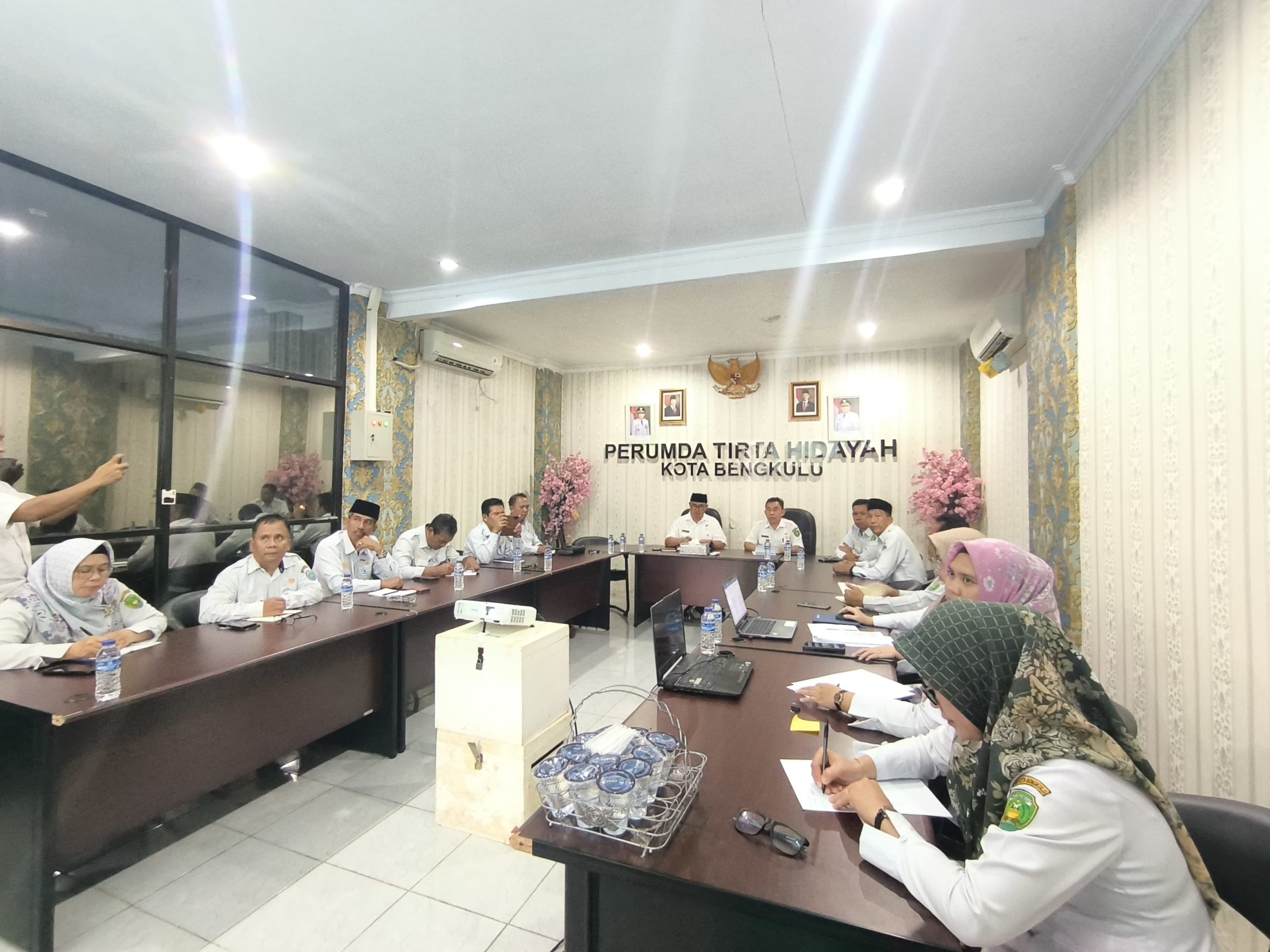 Perumda Tirta Hidayah Gelar Rapat Penyusunan RKAP Tahun 2026